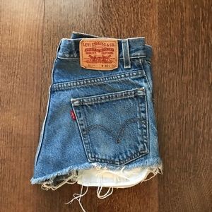 Levi’s shorts